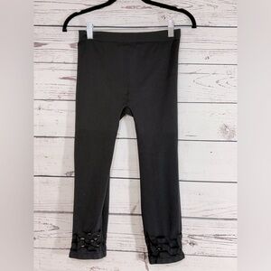 Lane Bryant Distressed Black Legging in Size A/B